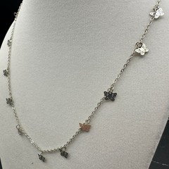 Vintage Claire’s Silver-Tone Classic Round Link Butterfly Charm Station Lobster