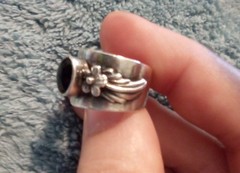 Genuine Vintage Sterling Silver Black Onyx Wide Band Flower Ring Sz 5.5, S West