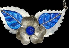 Vtg 1940s Carved Blue Lucite Floral Bib Necklace WWII Pot Metal Unsigned