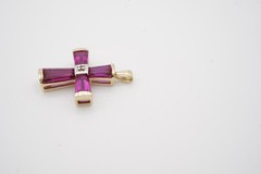 Vintage 10k Yellow Gold Ruby Cross Pendant. (4) Tapered Baguettes