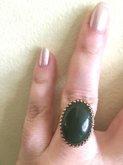 VINTAGE 10K YELLOW GOLD BIG OVAL GREEN NEPHRITE JADE JADEITE RING SOLID HEAVY