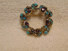 Vintage Signed Hollycraft Blue Glass Purplish Rhinestone Brooch Pin