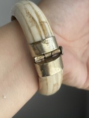 Vintage Inlaid Bone Tribal Hinged Bangle Bracelet Boho Bohemian Jewelry 7 in