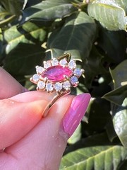 VINTAGE 14K YELLOW GOLD RED NAVETTE MARQUISE CUT GENUINE RUBY AND DIAMONDS RING