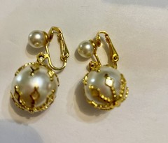 Vintage CELEBRITY Signed Gold Filigree Cage Pearl Orb Statement Clip On Earrings
