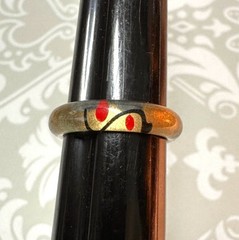 Thin Lucite Band Ring Red and Black Abstract Design Size 7.5
