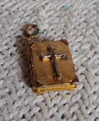 Vintage Christian Charm Cross Book Opens to Lord’s Prayer Gold Tone