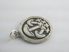 Mexican Sterling Silver Triple Mushroom Flower Pendant 925 3.1g 19mm Diameter