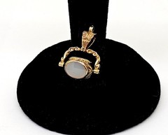 SMALL VINTAGE CARVED 10K GOLD THREE STONE SPINNER WATCH FOB,PENDANT,CHARM