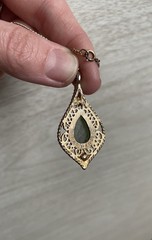 VTG Jade Nephrite Diamond Chip Gold Tone Filigree Cultured Pearl Necklace 18″