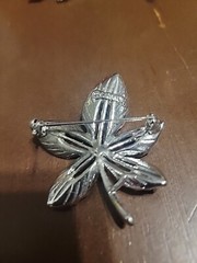 Vintage 1968 signed SARAH COVENTRY Titled Ivy Leaf Silver-Toned Pin BROOCH