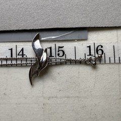Vintage Avon Silver Tone Bird Pendant Bolo Necklace Adjustable Lariat Modernist