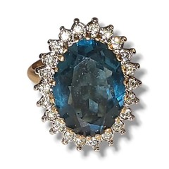 Vintage 18K HGE Blue Sapphire Color CZ Halo Cocktail Ring Princess Diana Style10