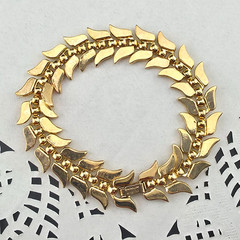 Vintage Crown Trifari Pat Pend Alfred Phillipe Gold Leaf Chain 7″ Bracelet