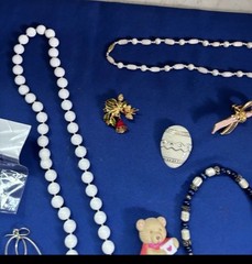 Large Mix Costume Jewelry Lot 30+ Pieces