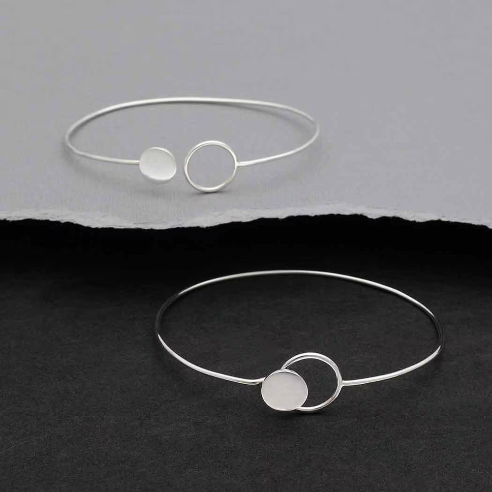Sterling Silver Circle and Dot Hook and Eye Bracelet 55x62mm
