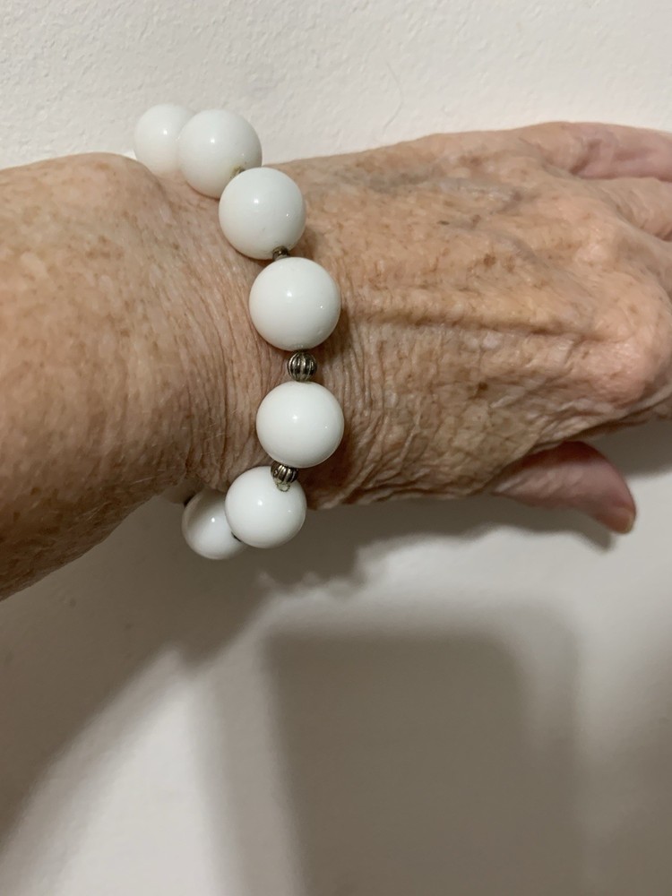 Vintage Milk Glass Stretch Bracelet with A Smooth Glossy Texture ball Design 7”
