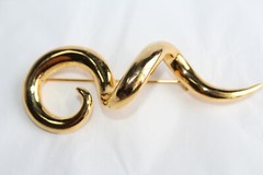 Vintage Goldtone Unique Spiral Design 3-1/8″ Brooch Pin