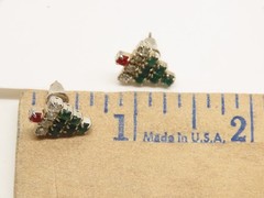 Christmas Trees Rhinestone Earrings Pierced Silver Tone Prong D3090