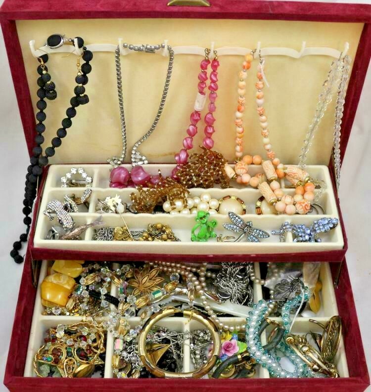 Jewelry Lot ALL Good Wear Resell Brooch Art Estate Vintage Modern 5 Pc NO Junk