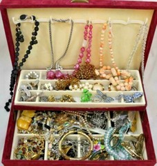 Jewelry Lot ALL Good Wear Resell Brooch Art Estate Vintage Modern 5 Pc NO Junk