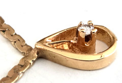 Vintage 14K 585 Uno A Erre w/ a Diamond Pendant Necklace 16″ 3.38gr C link Chain