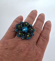 Vintage Blue Green Rhinestone Cluster Cocktail Ring Stretch Band Chic Maximalist
