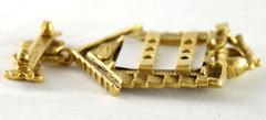 3″ VTG c1980’s DANECRAFT “MY PAL” DOG-THEMED PHOTO FRAME GOLD TONE PEWTER BROOCH