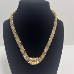 Vintage Gold Tone Mesh Chain Chunky Necklace 18” Magnetic Closure