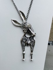 Vintage Juliana DeLizza Elster Unmarked Silver Tone Swinging Donkey Necklace D&E