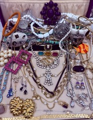 Vintage Estate Costume Jewelry Lot! AVON, MONET and more!