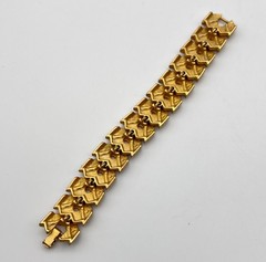 Vtg Brutalist Style Bracelet Matte Gold Tone Metal Links 6.75 in long 1960s-70s