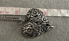 Jezlaine Vintage Sterling Silver Textured Etched Floral Heart Pendant Necklace