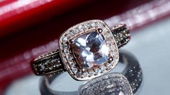 14k rose gold ring 1.45ct morganite natural diamond sz 7 halo 5.50g LeVian N3040