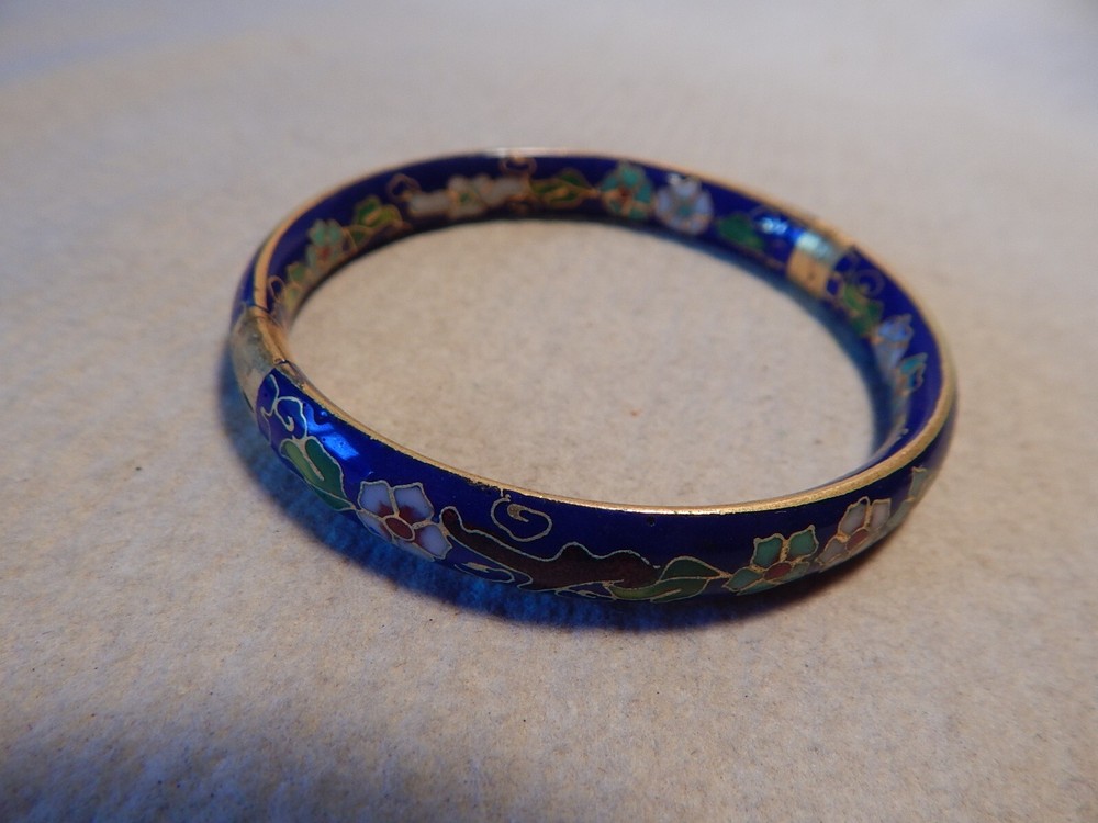 VTG 1980S 1990S CLOISONNE BRACELET FLOWERS BLUE BACKGROUND