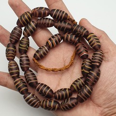 Vintage Venetian Style Feather Desgin Glass Beaded Necklace 22 inches Strand