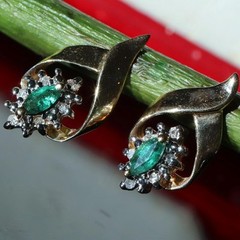 10k yellow gold 0.18c natural diamond earrings emerald dangle treated 1.95g 3219