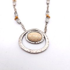 Vintage Avenue Signed Necklace Silver Tone Cream Stone Statement Pendant 18-21in