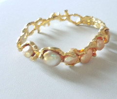 Vintage LES BERNARD INC Rare Clamper Bracelet Faux Baroque Pearl Gold Tone