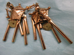 1950s 1960s JAPAN Signed Dangle Tassel Pagoda Filigree Earrings Vintage Antique
