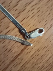 Vtg 925 Italy Sterling Silver 2.5mm Herringbone Chain Necklace 24″ long