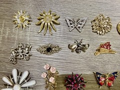 Vintage to Now Costume Jewelry Brooch Pin Lot 50 Pc Rhinestone Cat Enamel Flower