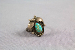 Old Pawn Vintage Navajo Sterling Silver Ring – Beautiful Turquoise Stone – Sz 7