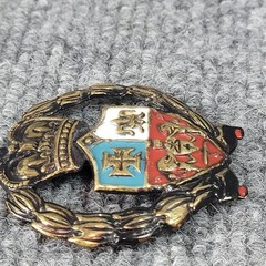 WWII British/English Royal Heraldic Crest Regiment Cap Badge Insignia Pin