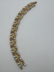 Vintage Crown Trifari Gold Tone Faux Pearls & Rhinestone Bracelet 7″