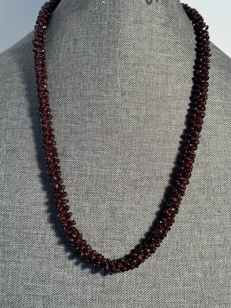 Vintage Almandine Garnet Gemstone Beads Natural Rope Necklace 24″