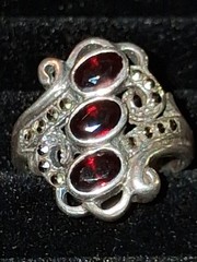 Vintage Heavy 6.7g Sterling Silver 3 Stone Garnet Marcasite Cocktail Ring Sz 8