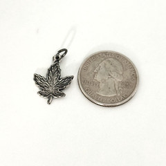 Vintage 925 Sterling Silver Maple Leaf Charm Pendant