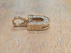 Vintage Y2K JUICY COUTURE 2004 Lucky Horseshoe Gold/Turquoise/Crystal Charm
