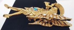 KIRK’S FOLLY Fairy Godmother Brooch Crystal Orb Large Gold Tone Wings Vtg 3-1/2″